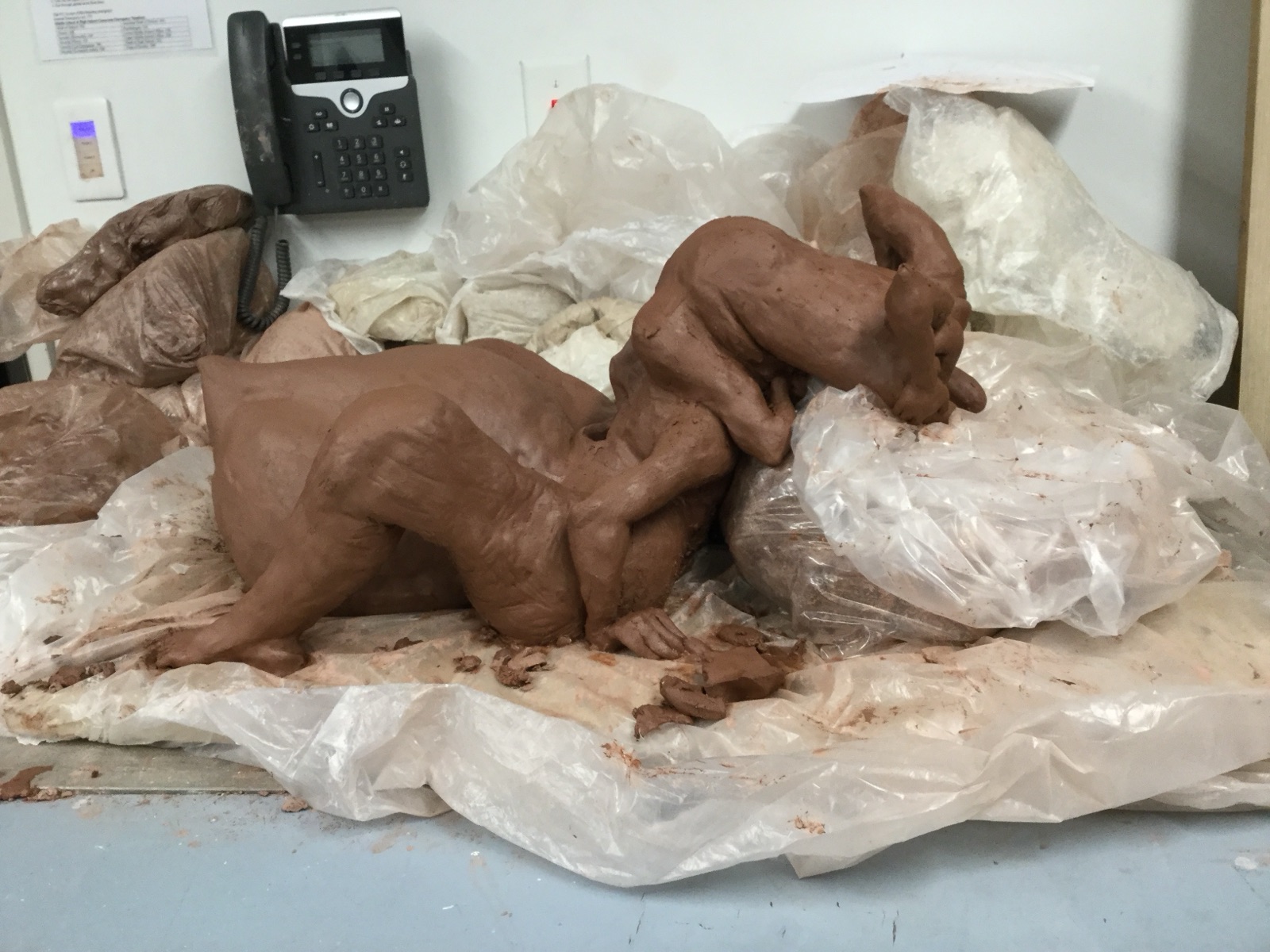 Hant sculpture, from the side