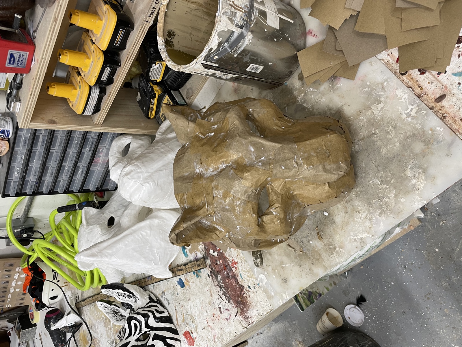 Papier-m&acirc;ch&eacute; over the Varaform